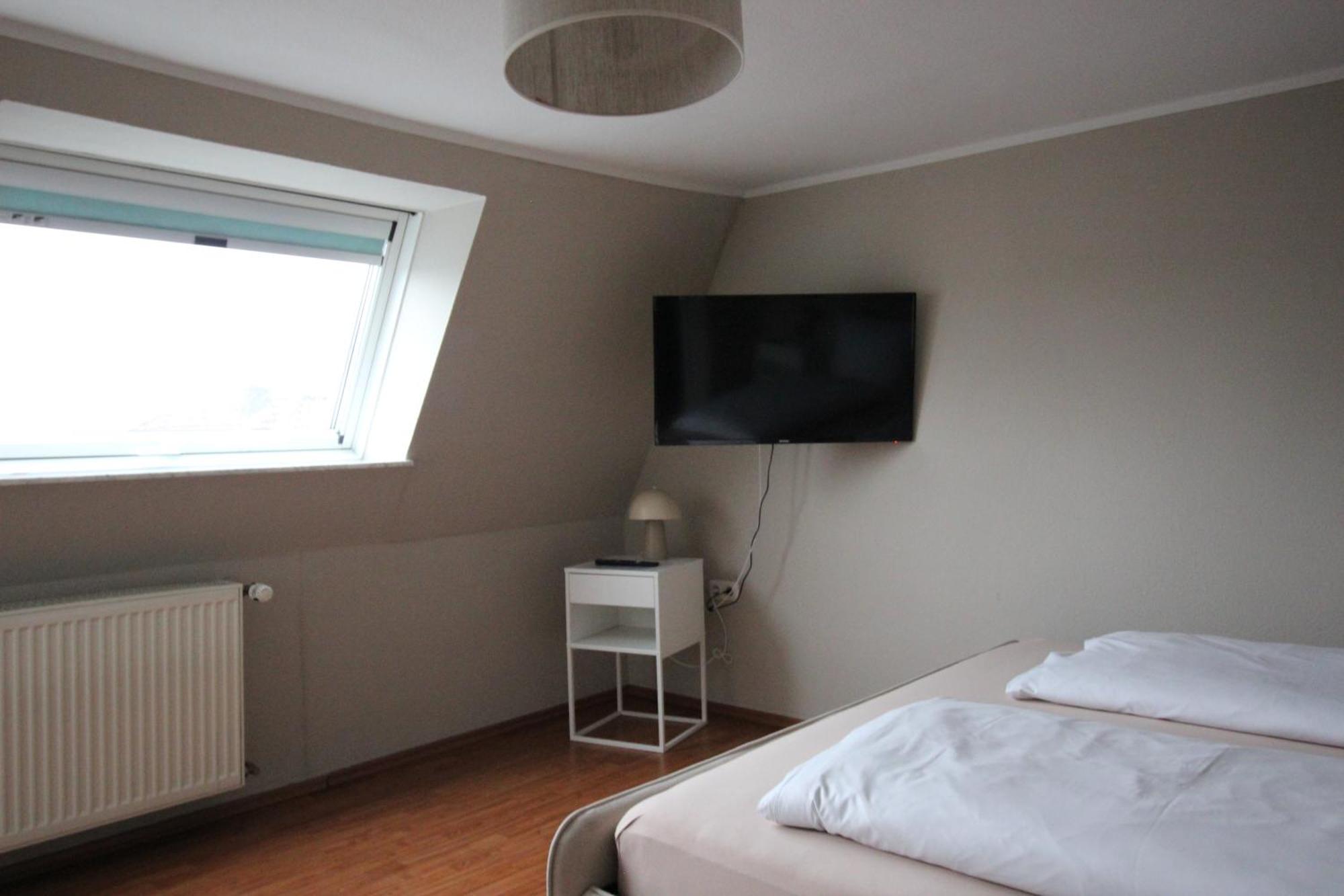 Homie Schiestlstrasse - Moderne Dachgeschosswohnung Mit 2 Schlafzimmern Apartment Würzburg